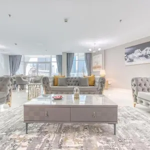 Apartment Luxurious 4-bedroom Duplex Near Jbr
