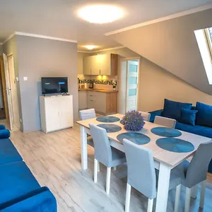 https://szafirowe-oczko.karpacz-hotel.com